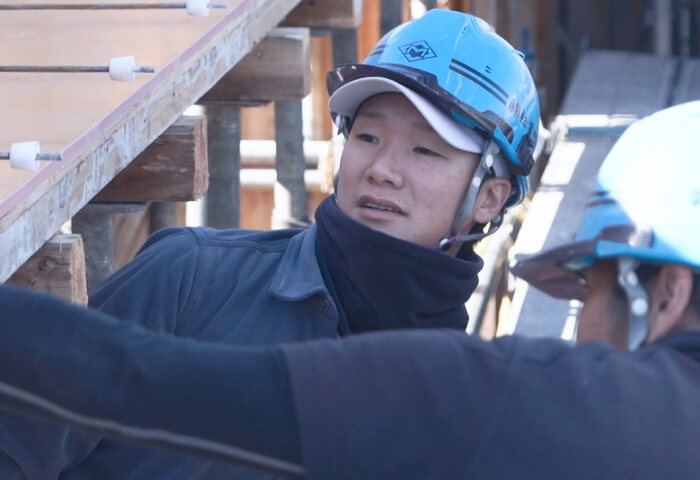 松葉型枠スタッフの1日